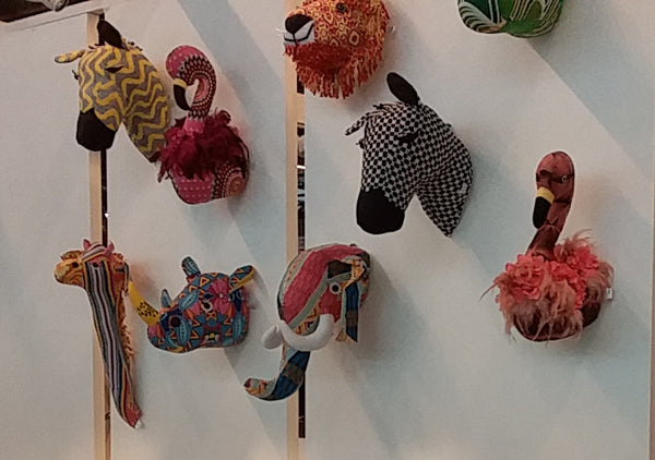 Trophée Zèbre en wax jaune et noir