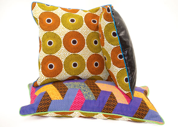 Coussin africain wax tamis orange et jaune