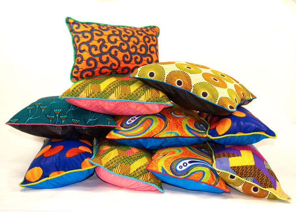 Coussin africain wax tamis orange et jaune