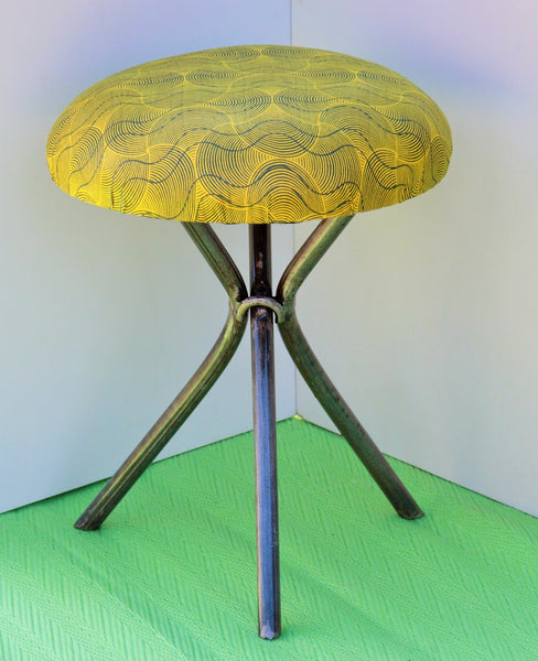 Tabouret wax jaune et noir
