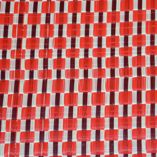 Tapis plastique africain damier rouge, bordeaux et crème