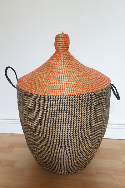 Panier à linge africain noir et orange